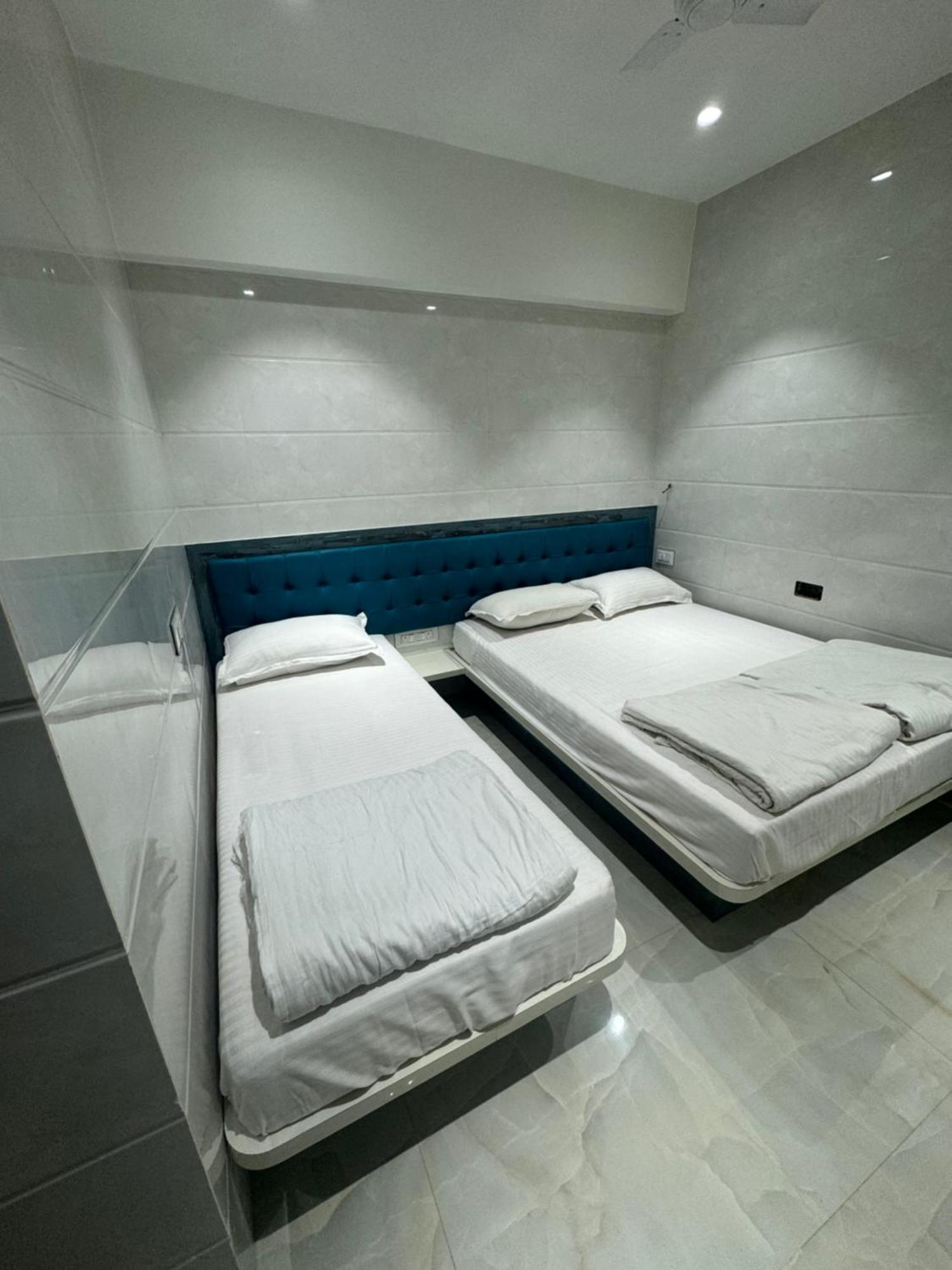 Backpackers Villa Mumbai  Buitenkant foto