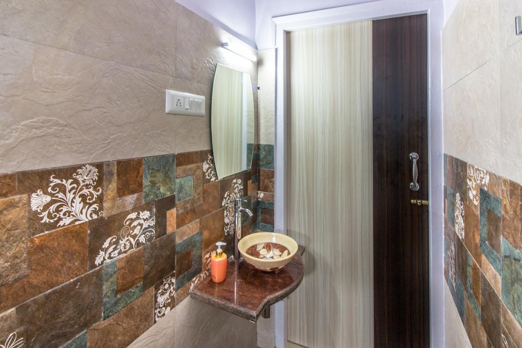 Backpackers Villa Mumbai  Buitenkant foto