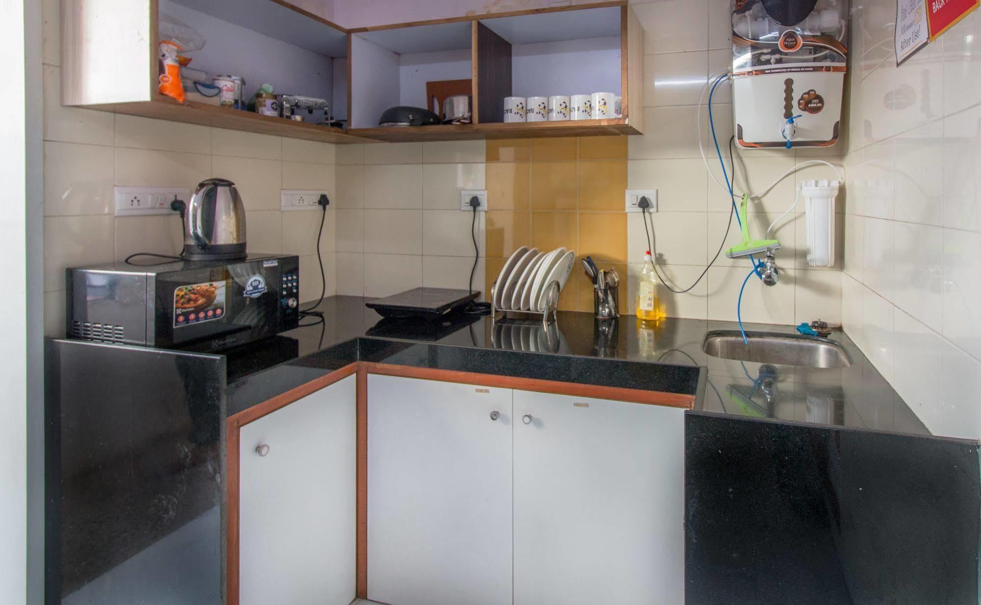Backpackers Villa Mumbai  Buitenkant foto