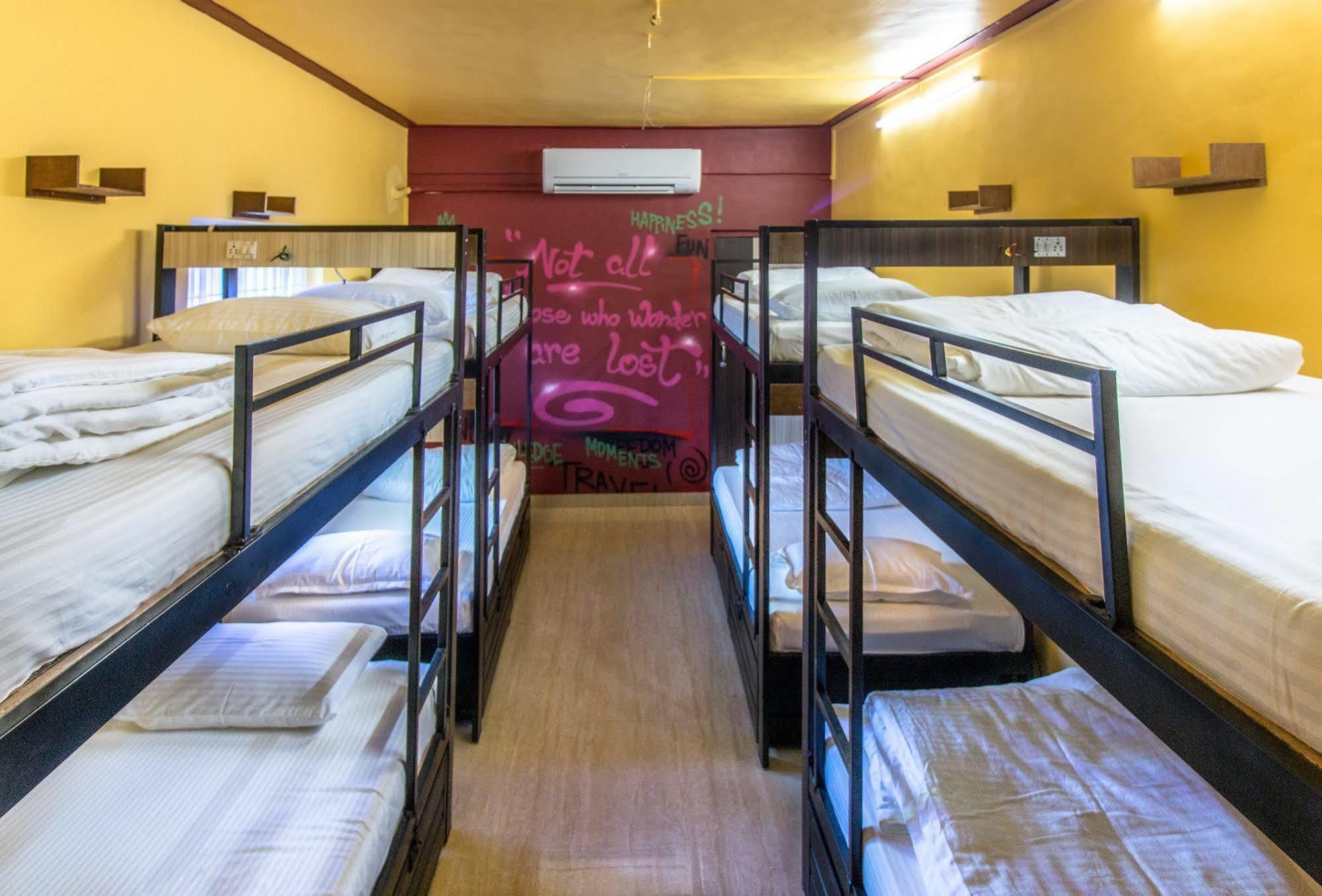 Backpackers Villa Mumbai  Buitenkant foto