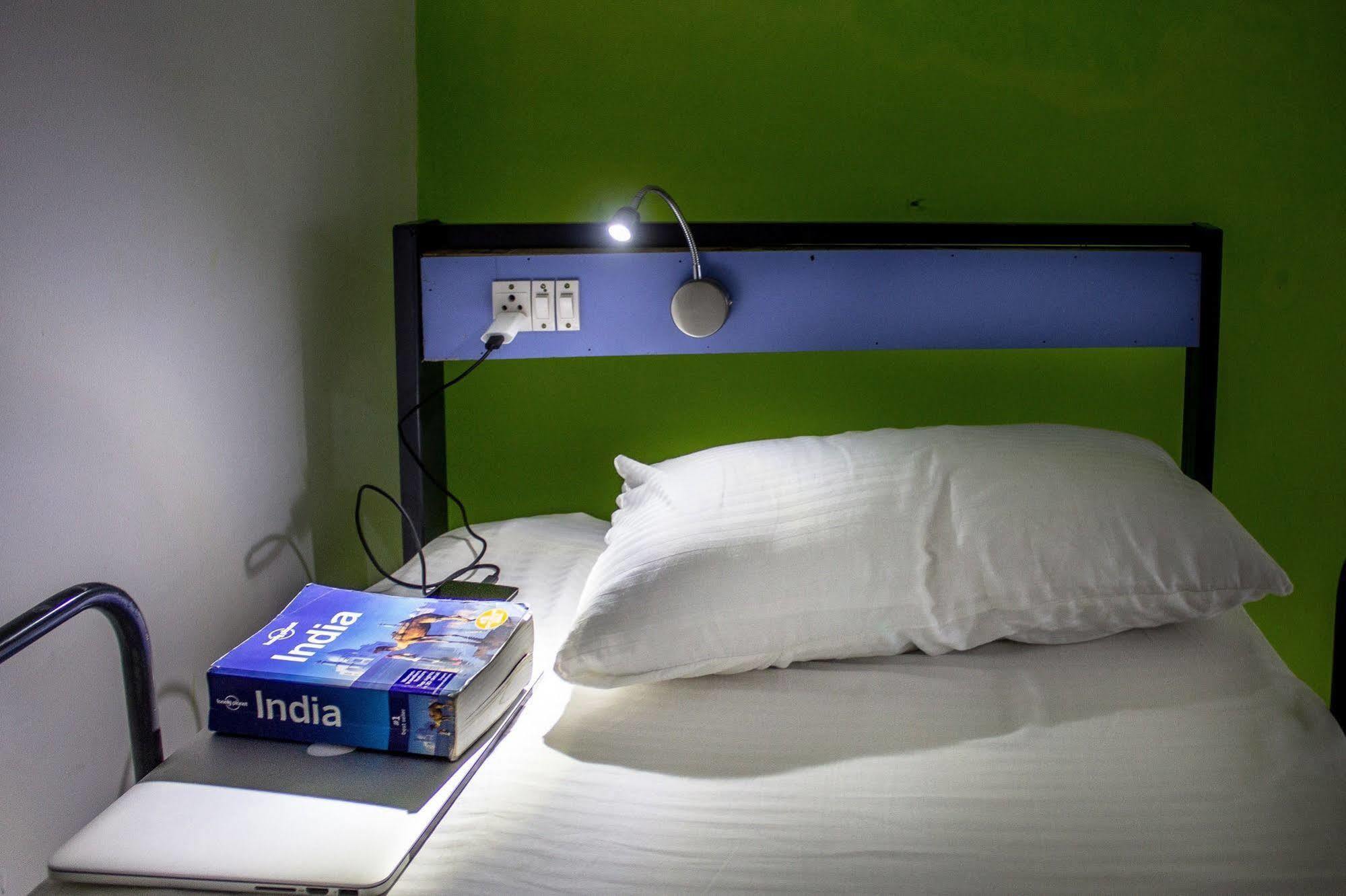 Backpackers Villa Mumbai  Buitenkant foto