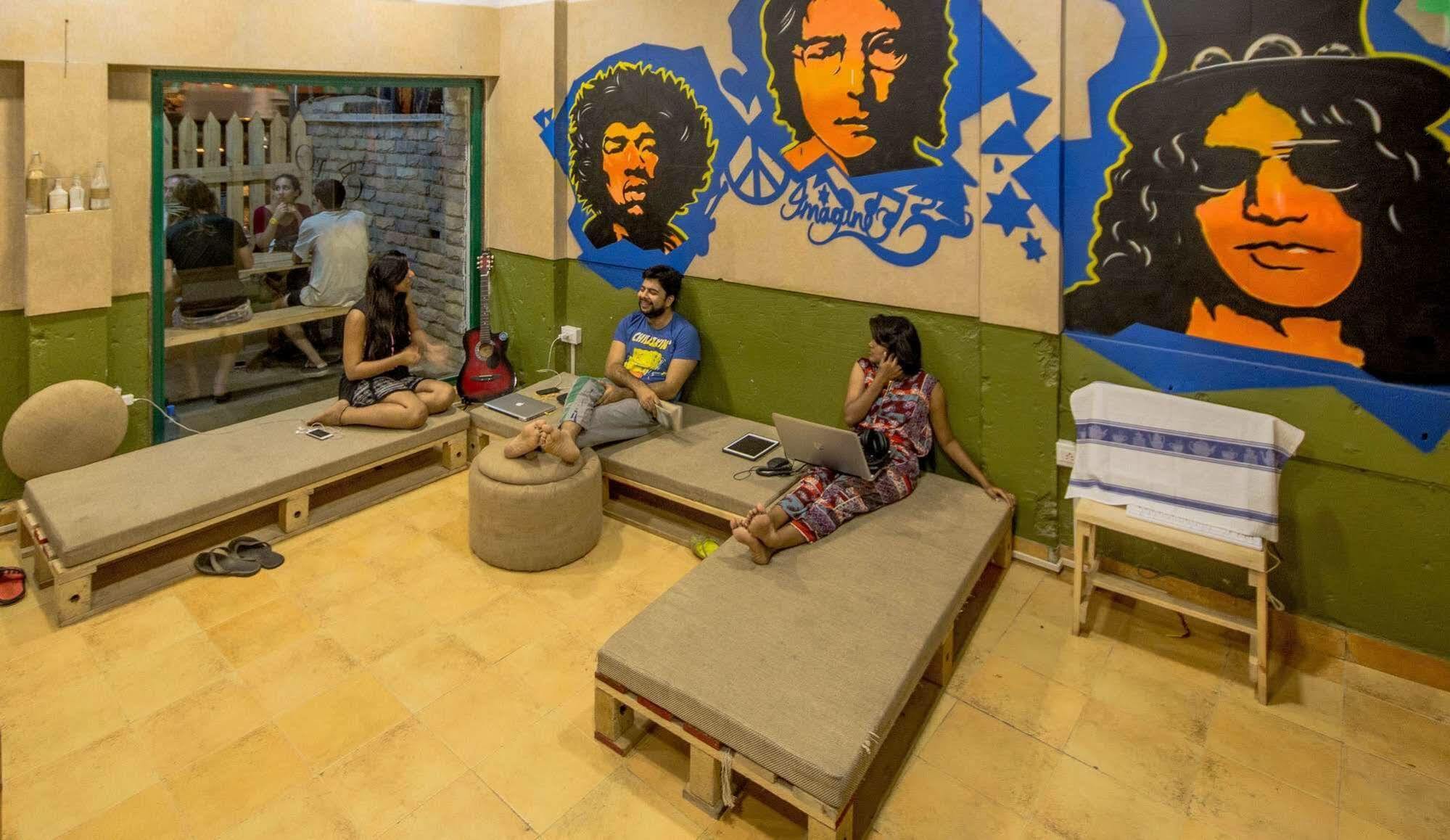 Backpackers Villa Mumbai  Buitenkant foto
